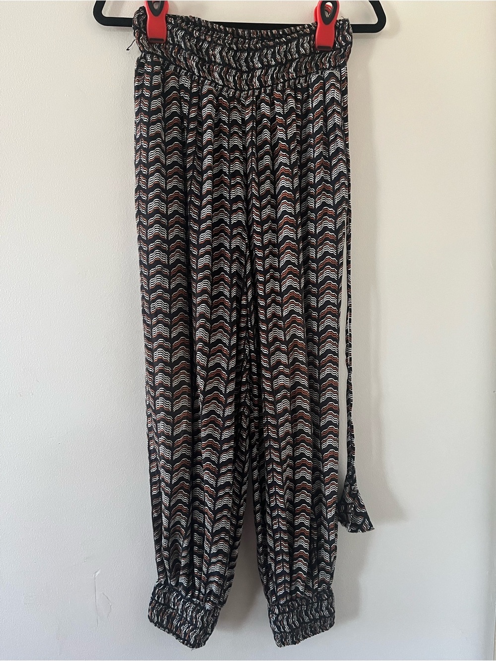 Anthropologie Black Orange Printed Harem Jogger Pants XS Smock Waist Travel